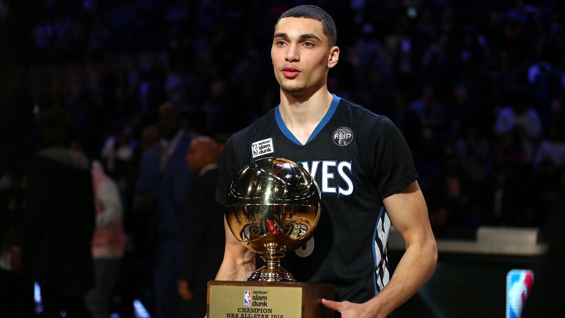 突发拳击训练事故引热议，拳击比赛意外